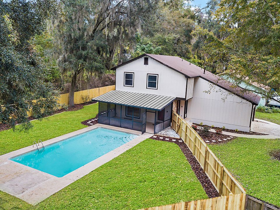 1st image of 6024 NW 36th Pl