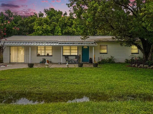 3040 STRAWBERRY LANE, LAKELAND, FL 33801
