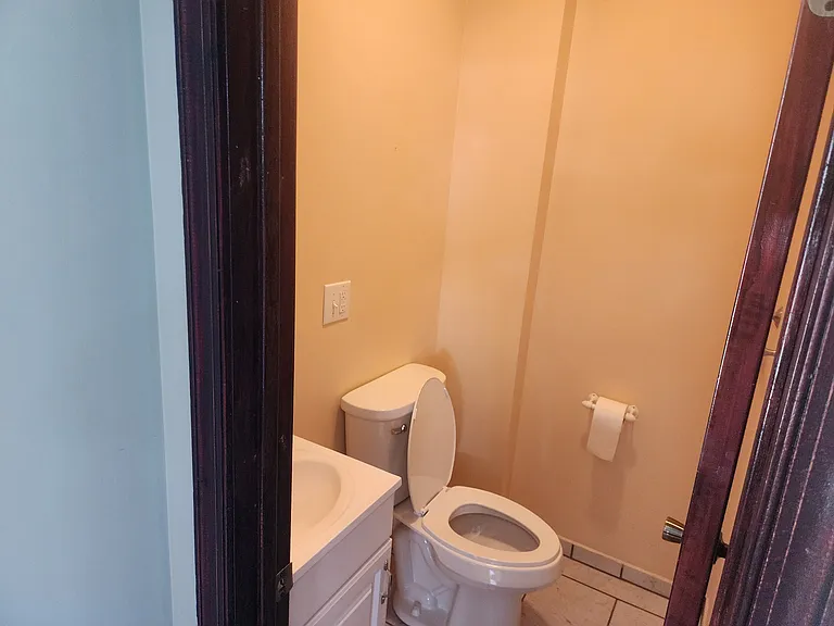 13 Blackiston Ave — Photo 7
