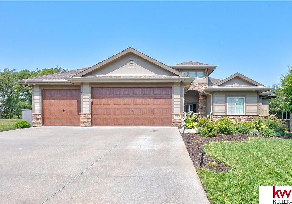 1st image of 3300 Davy Jones Dr
