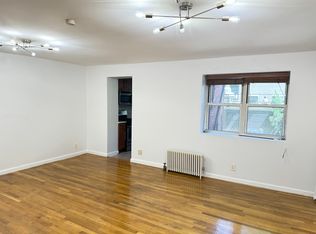 123 W 81st St #R, New York, NY 10024