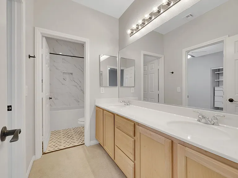 10345 Grizzly Creek St — Photo 13