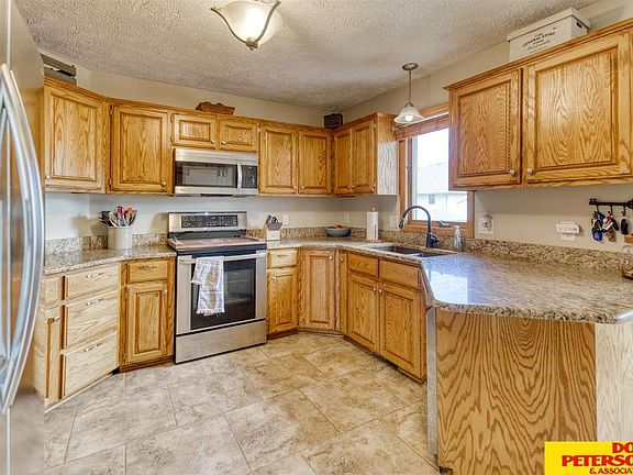 5th image of 1340 Brewer Dr