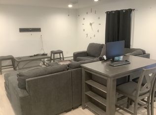 603 S Main St APT 2, Freeport, NY 11520