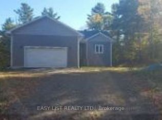 803 Barrett Chute Rd, Greater Madawaska, ON K0J 1H0