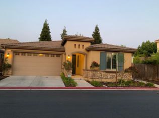 10822 N Braden Way, Fresno, CA