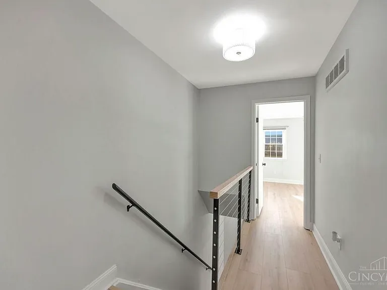 9777 Bunker Hill Ln — Photo 16