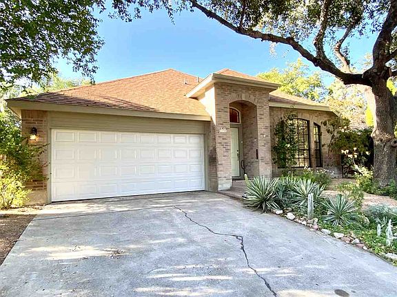 2nd image of 1713 Sherwood Dr