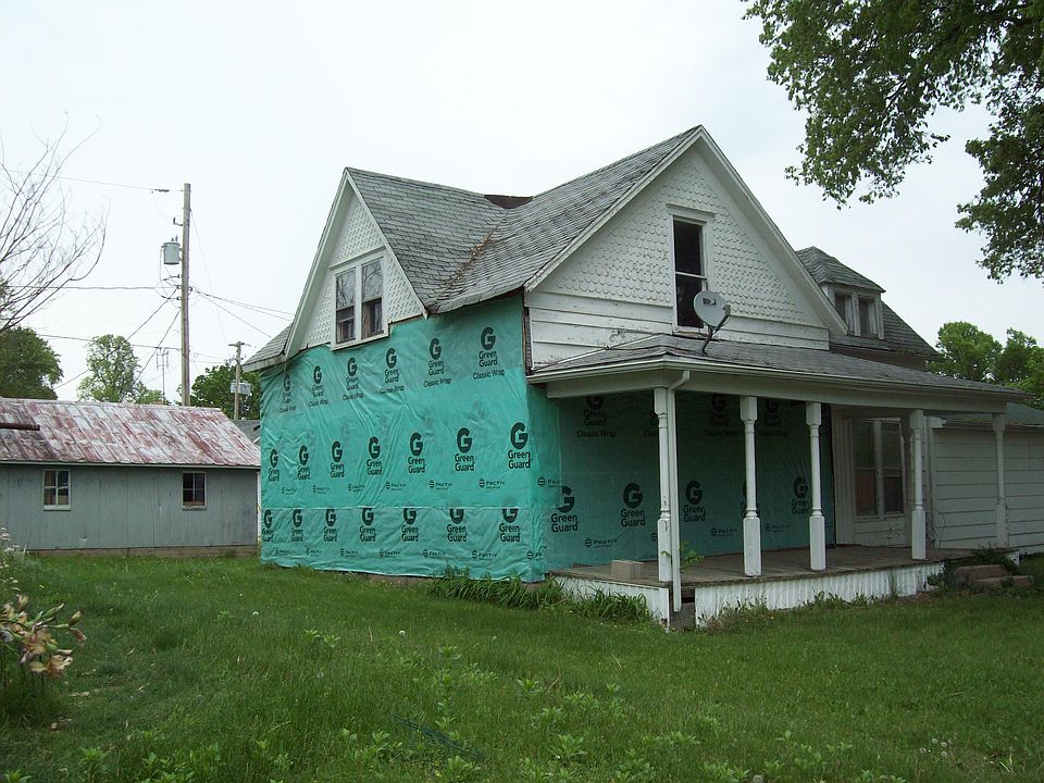 2nd image of 417 Summer Ave