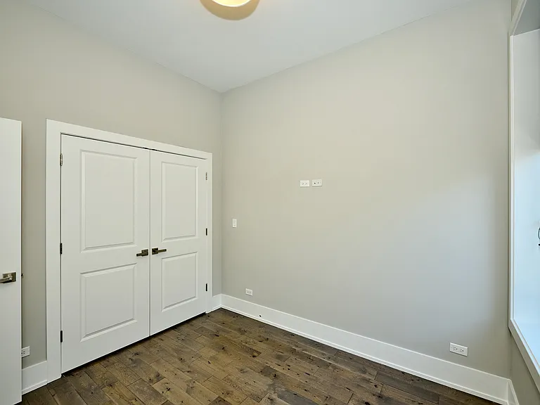 1752 W 18th Pl #2S — Photo 10