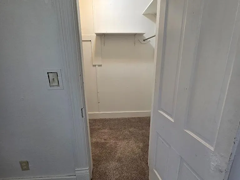 Unit Photo