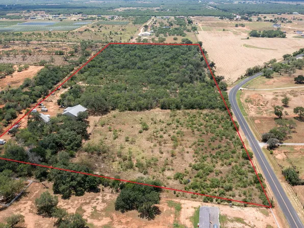 19366 BENTON CITY RD, Somerset, TX 78069