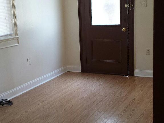 4th image of 1812 Elysian Fields