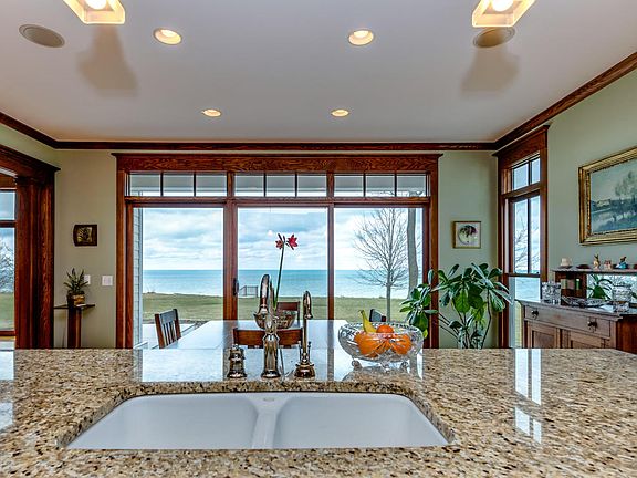 2nd image of 2640 Mizpah Park Dr