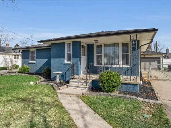 59 Roosevelt Ave, Lancaster, NY 14086