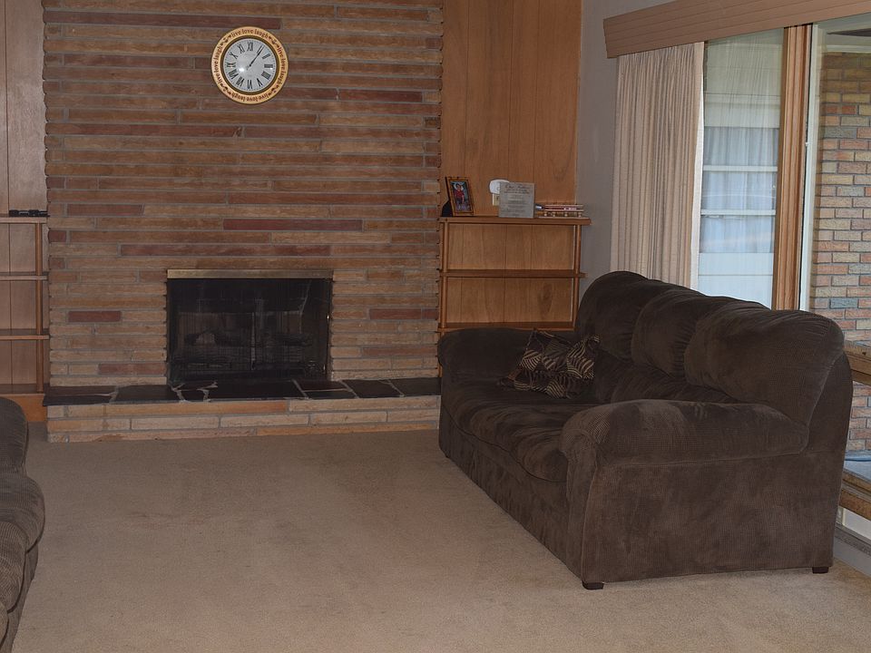 2nd image of 749 Harrison Ave