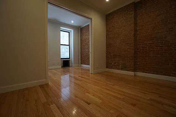 Rented by Compass | media 2