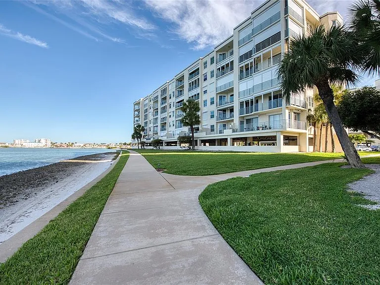 7984 Sailboat Key Blvd S #502 — Photo 35
