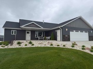 4403 Targhee Dr, Rapid City, SD 57702