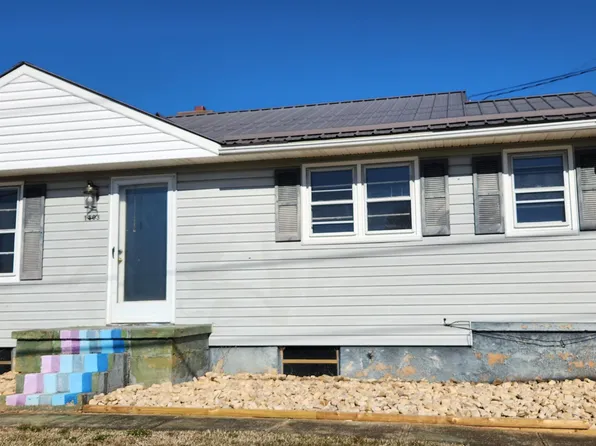 1803 S Main St, Rocky Mount, VA 24151