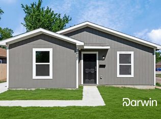 3627 Sidney St, Dallas, TX 75210