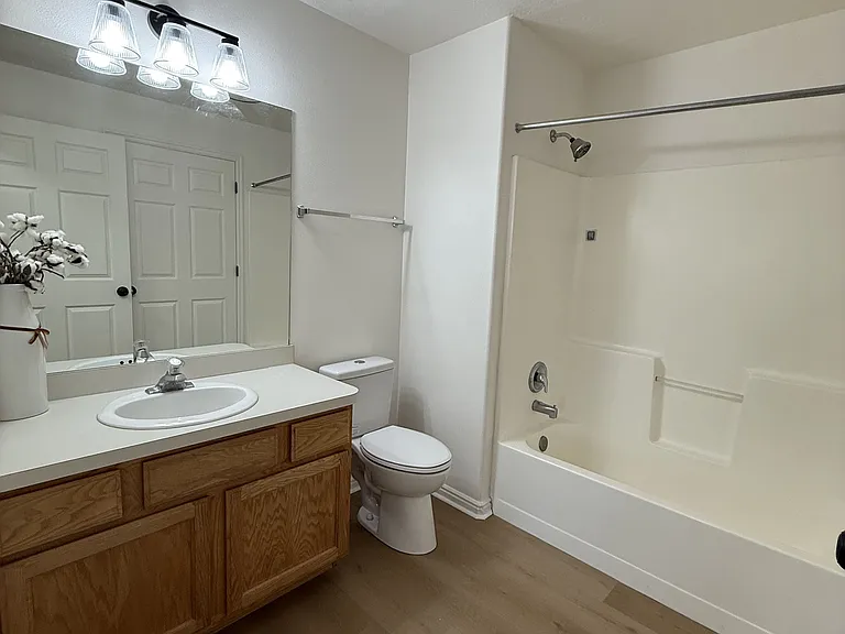 8096 N Ridge Loop #D9 — Photo 10