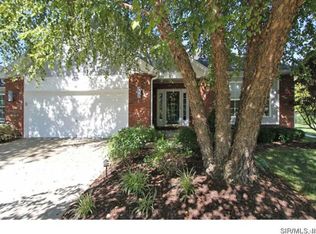 7435 Timberpoint Ct, Fairview Heights, IL 62208