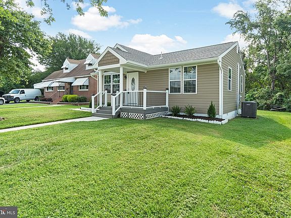 2nd image of 2713 Delk Ct