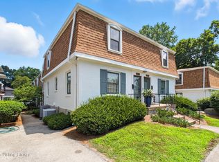 211 Fairfax Ave APT 3, Saint Matthews, KY 40207