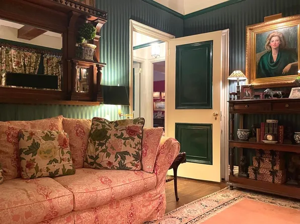 444 East 57th Street 5C image 3 of 11