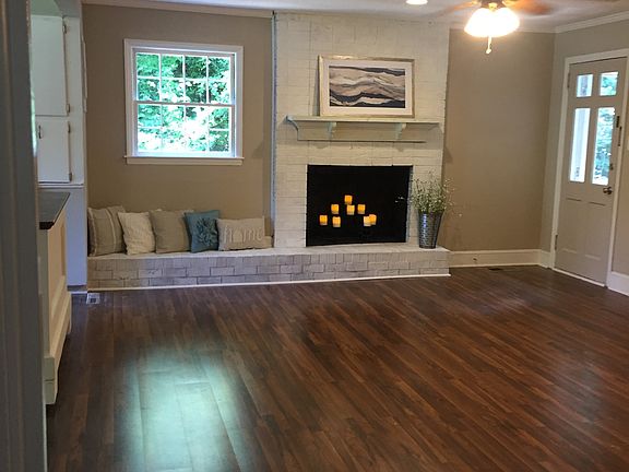2nd image of 5612 Lantana Ave