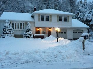 38 Wildwood Dr, Saco, ME 04072