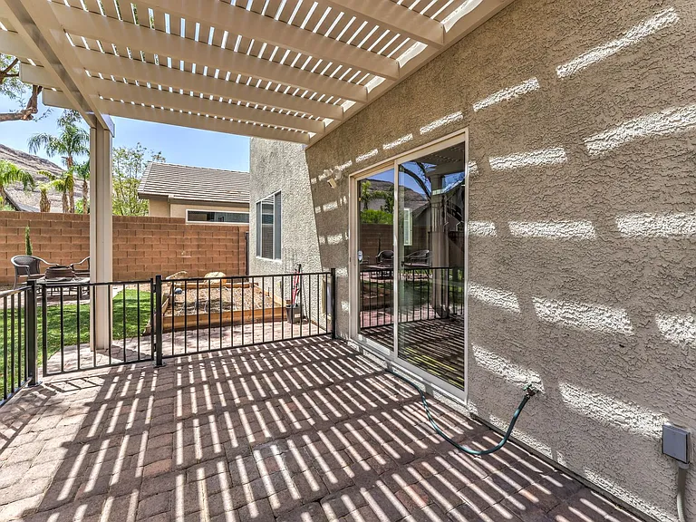 10037 Willowbrook Pond Rd — Photo 23
