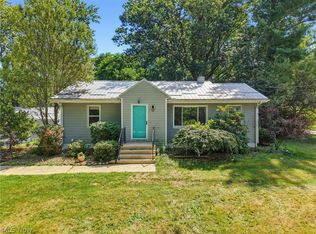 7091 Akron Ave NW, New Franklin, OH 44614
