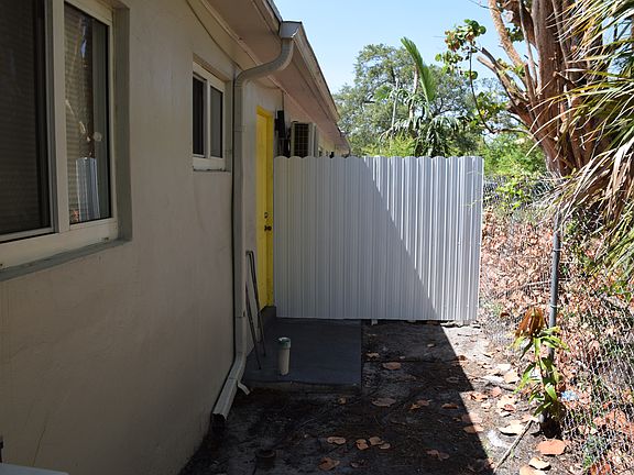 5th image of 1210 NW 2nd St APT 4