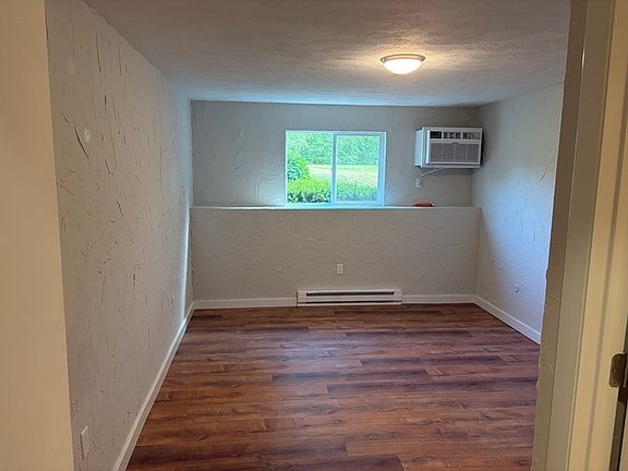 5th image of 220 Swanson Rd Unit 604