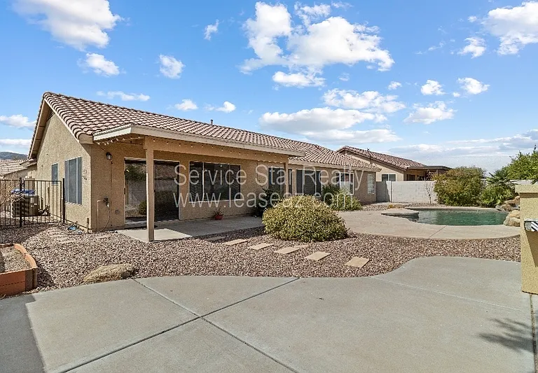 1502 E Maldonado Dr — Photo 12