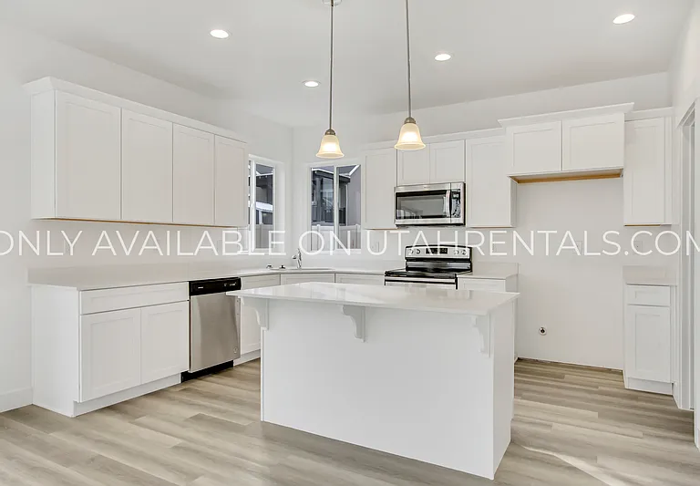 4283 W Gate Keeper Dr — Photo 9