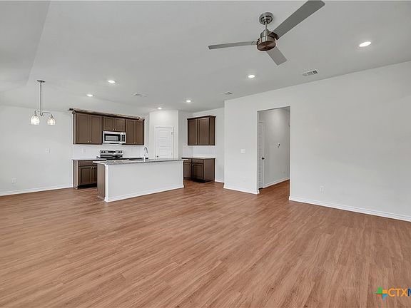 4th image of 238 Great Hills Dr