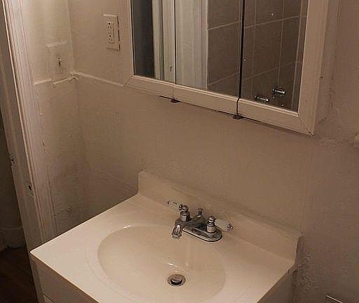 3rd image of 1731 W Berks St