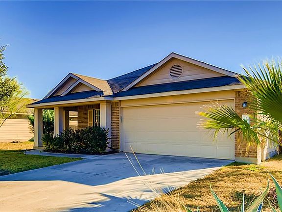 2nd image of 302 Luna Vista Dr