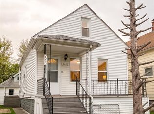 2620 Botsford St, Hamtramck, MI 48212