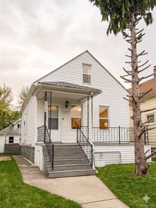 2620 Botsford St, Hamtramck, MI, 48212