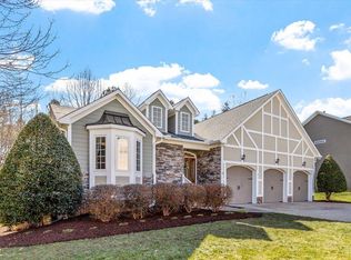 201 Sea Biscuit Ln, Apex, NC 27539