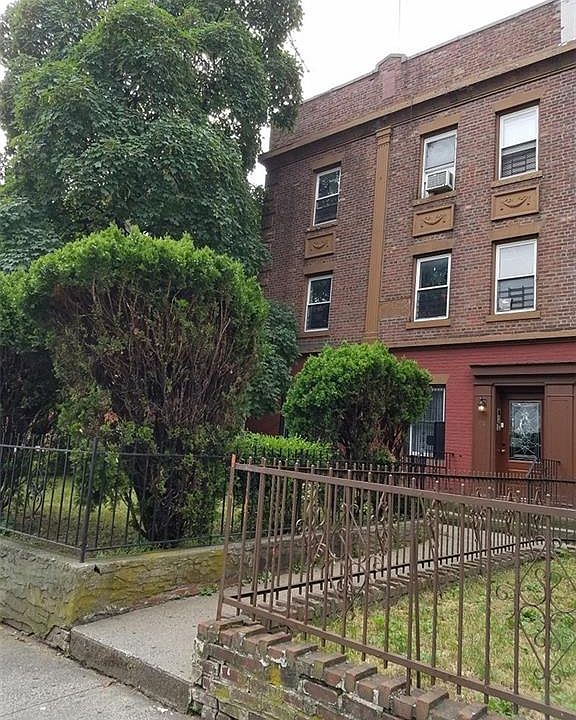 1st image of 198 Clarkson Ave