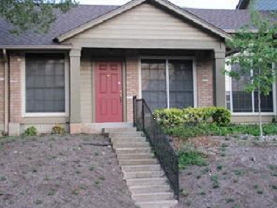 1st image of 1015 E Yager Ln Unit 167