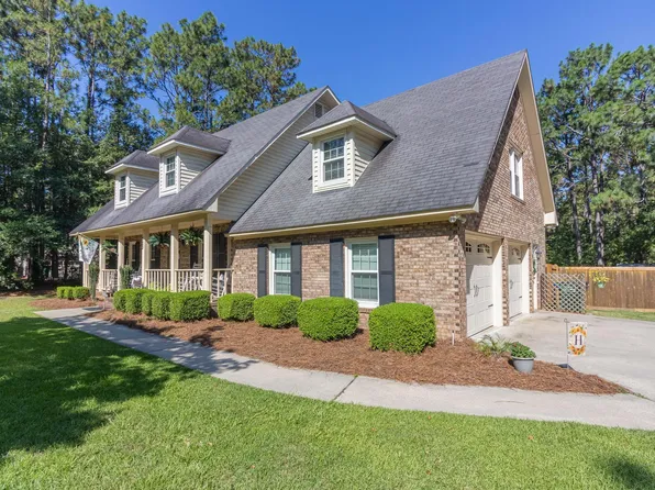 523 Woods Bend Dr, Aiken, SC 29803