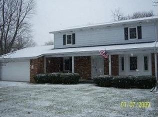 1020 Cherry St, Perrysburg, OH 43551