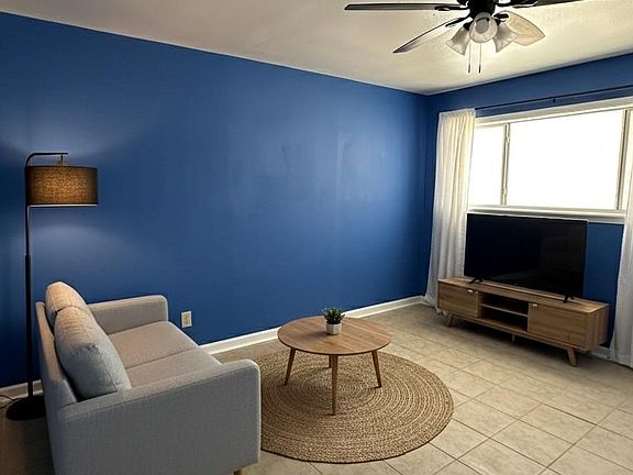 3rd image of 516 Holiday Dr #49