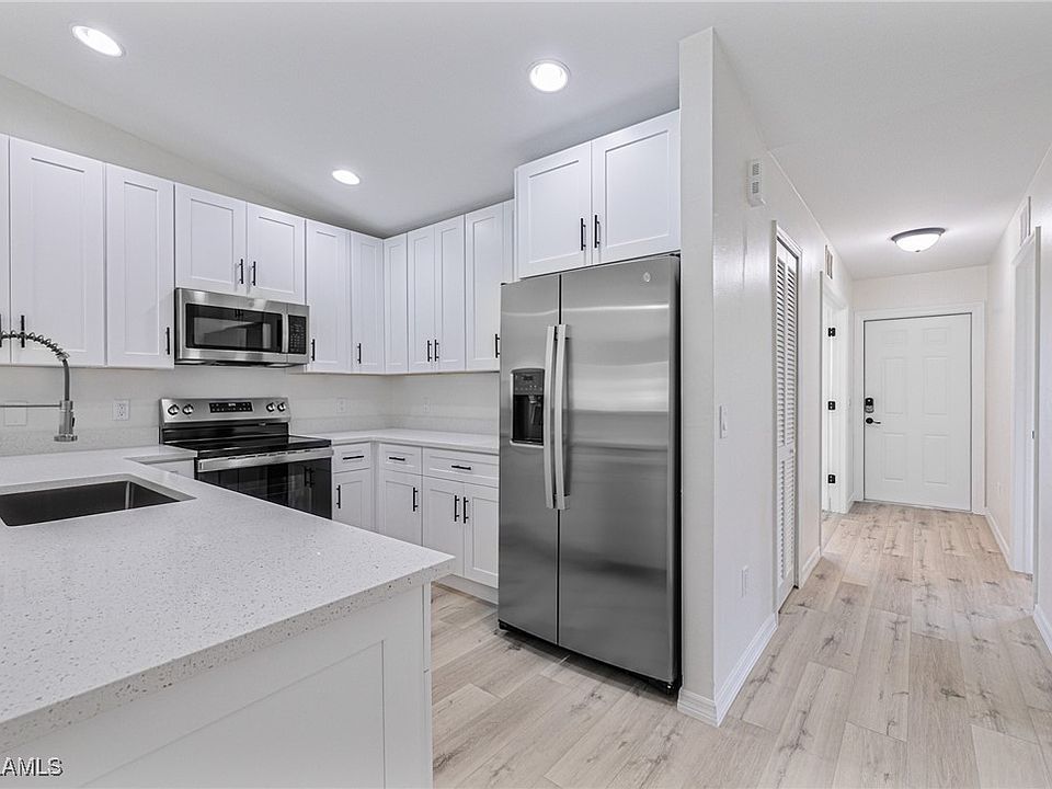 1st image of 2504&2506 Hawalaska St